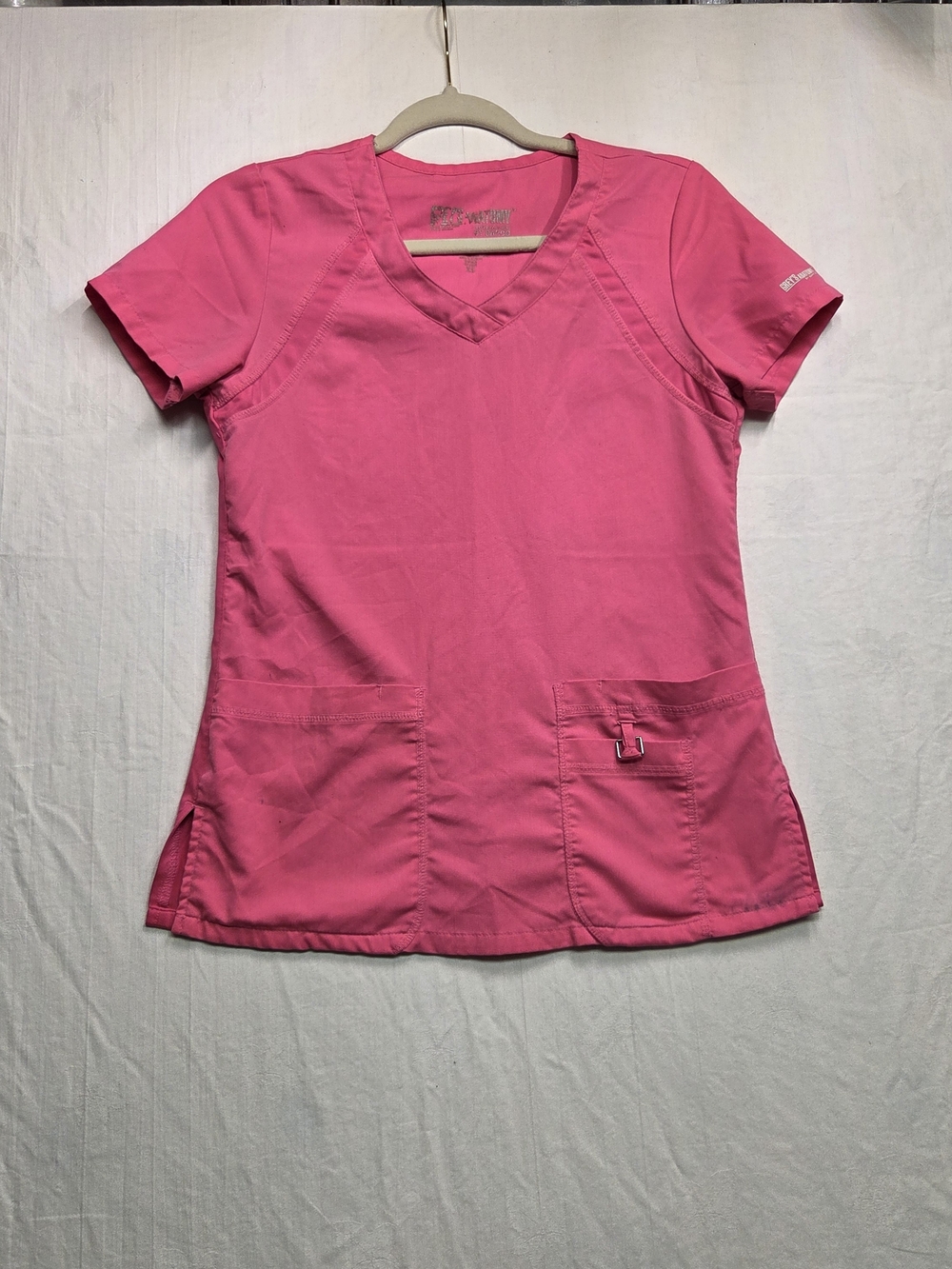 Barco Uniforms Hot Pink V-Neck Short Sleeve Scrub Top. Size XS.